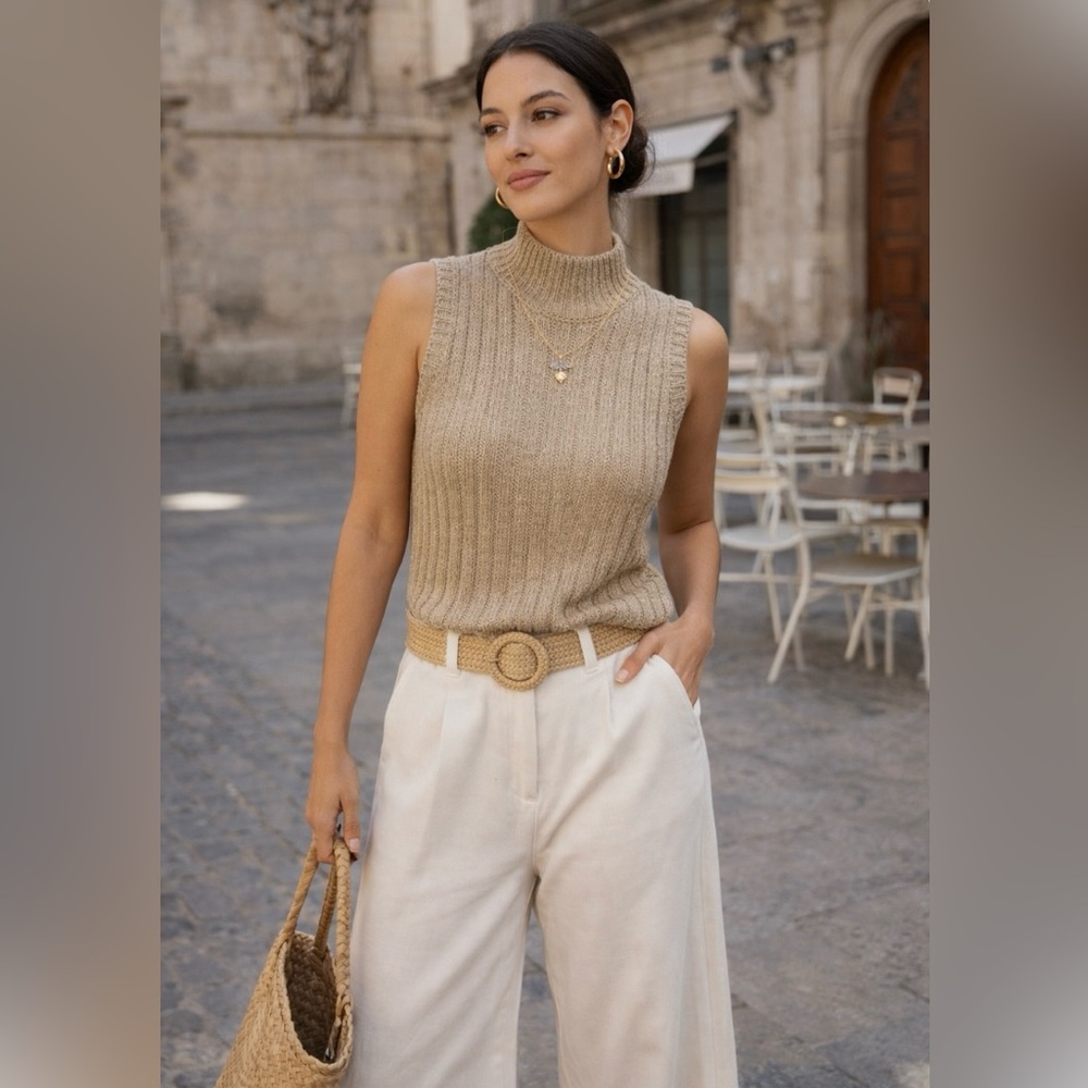 NKN Nekane Gold metallic sweater, sleeveless, open back Made in Spain M